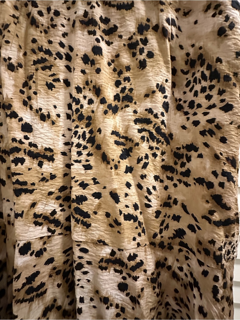 Banana Republic Beige and Black Leopard-Spot Midi Skirt - Picture 2 of 4